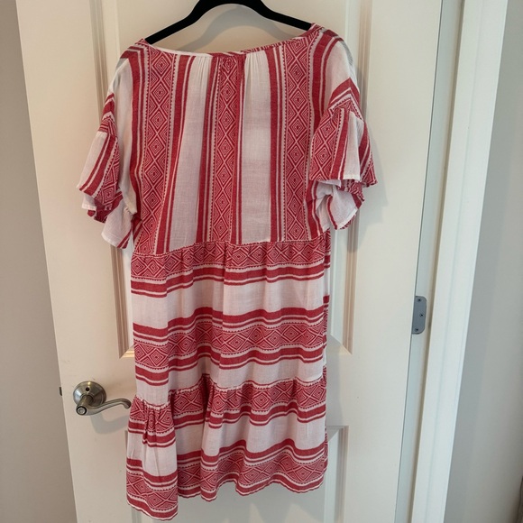 Velvet by Graham & Spencer Janaye Island Jacquard Ruffle Red & White Dress | S - Picture 9 of 9